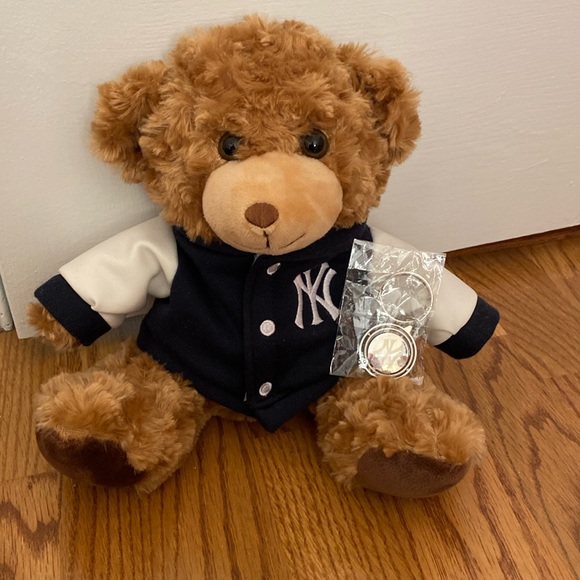 New York Yankees Cooper Tires Gyroscope Keychain Key Ring Yankee Stadium - Picture 4 of 5